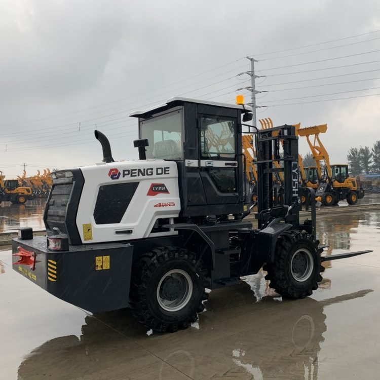 All-terrain forklifts CY35H (2)